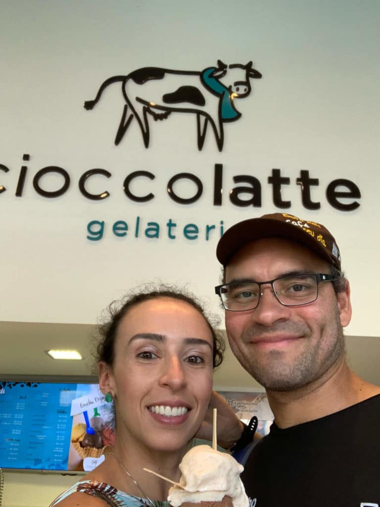 A Bela e o Bigode with bolo de rolo ice cream at the gelateria