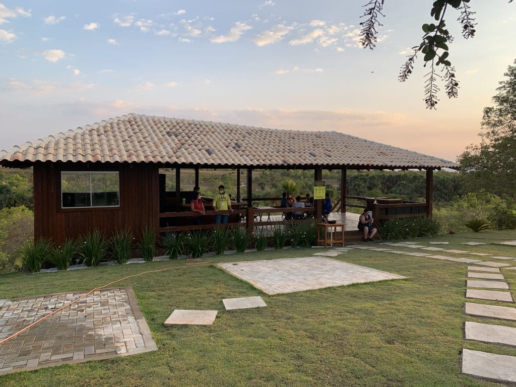 Platform restaurant at Fervedouro Veredas