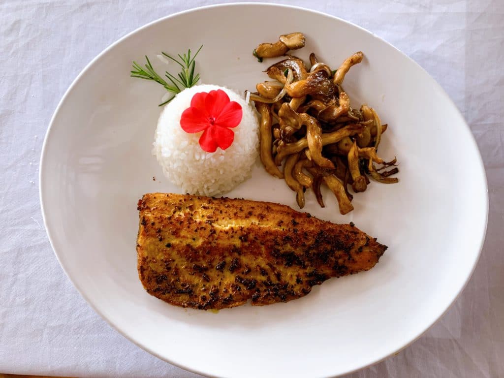 Trout with rice and shimeji at Restaurante Casal Garcia