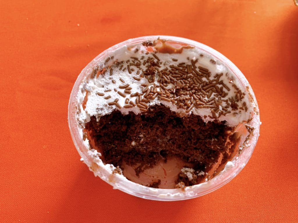 Dessert cup cake at Tia Zilda, Alagoa