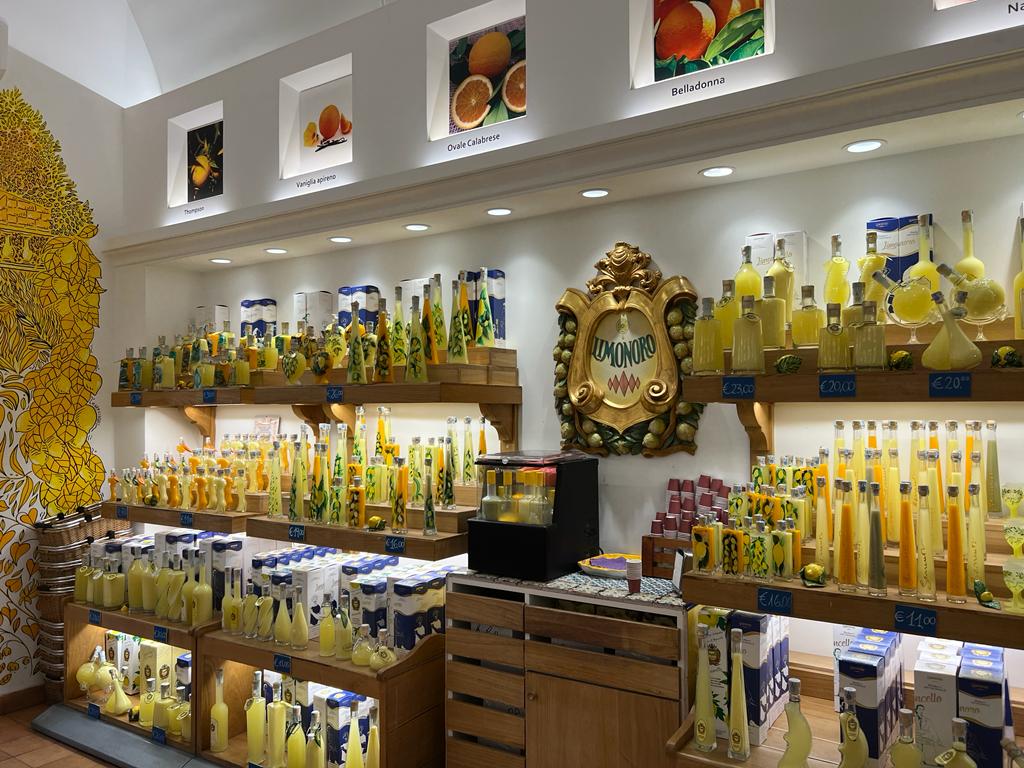 Limonoro limoncello in Sorrento