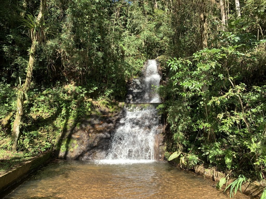 Cachoeira do Arco-Íris, near Jardim dos Pinhais park