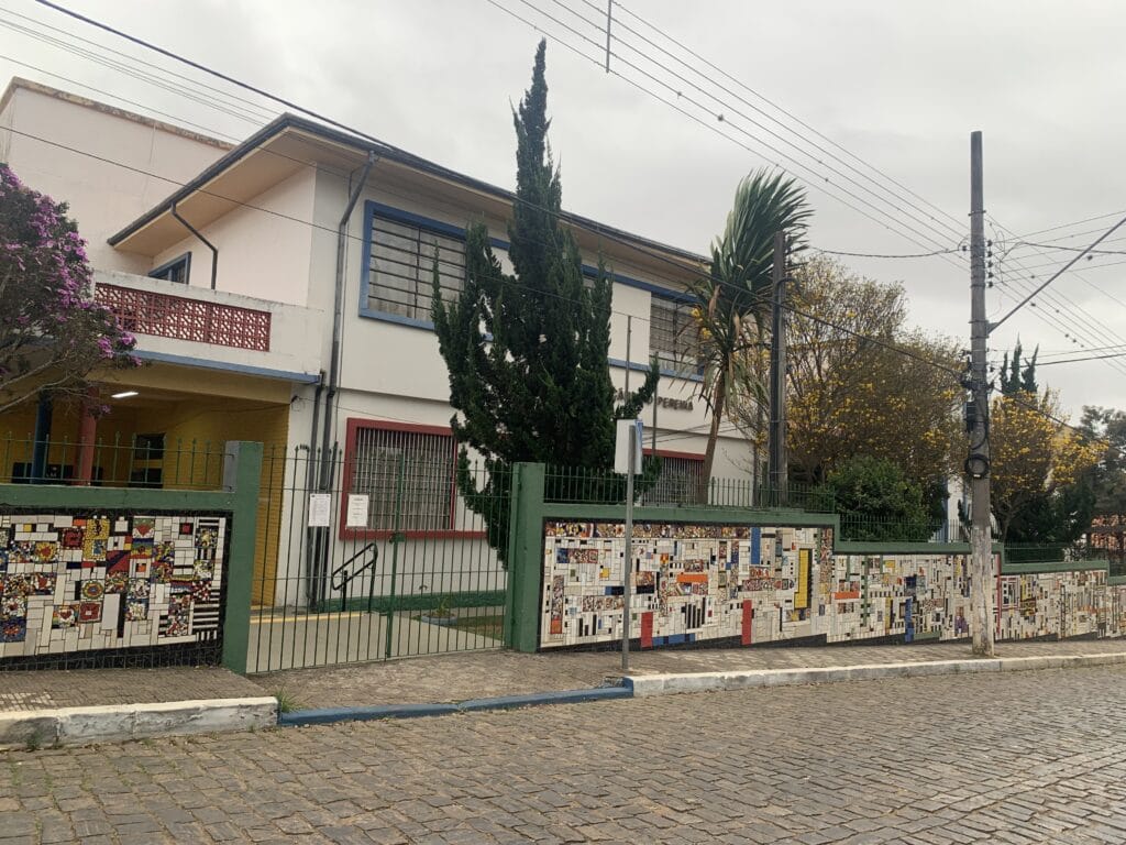 Escola Dr. Genésio Cândido Pereira