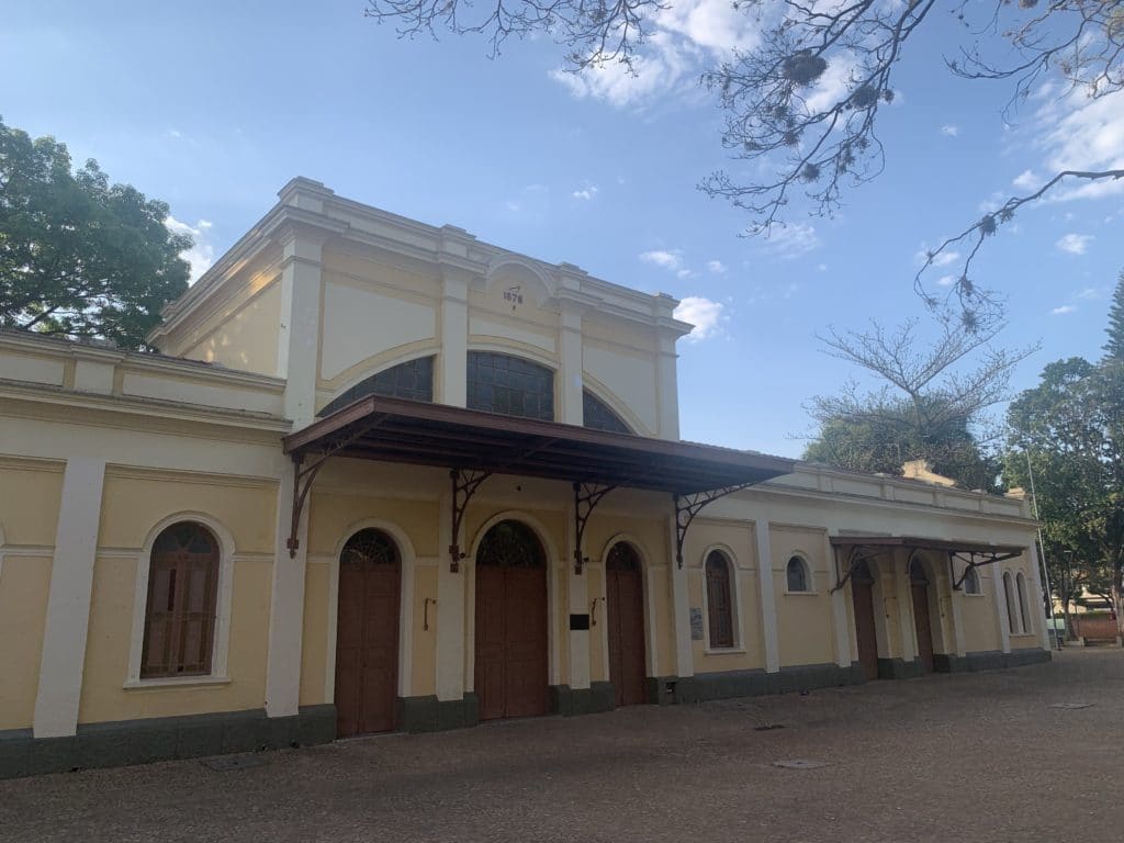 Estação Ferroviária on Praça Pádua Salles