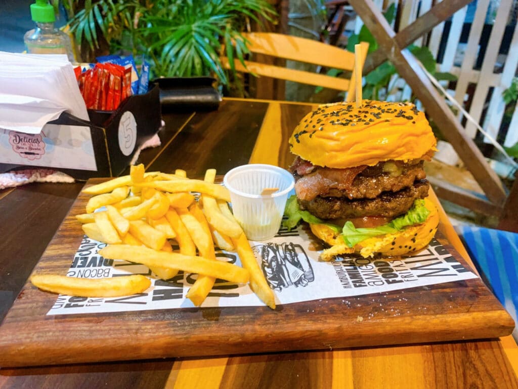 Delícias da Vila burger joint, Jericoacoara - CE