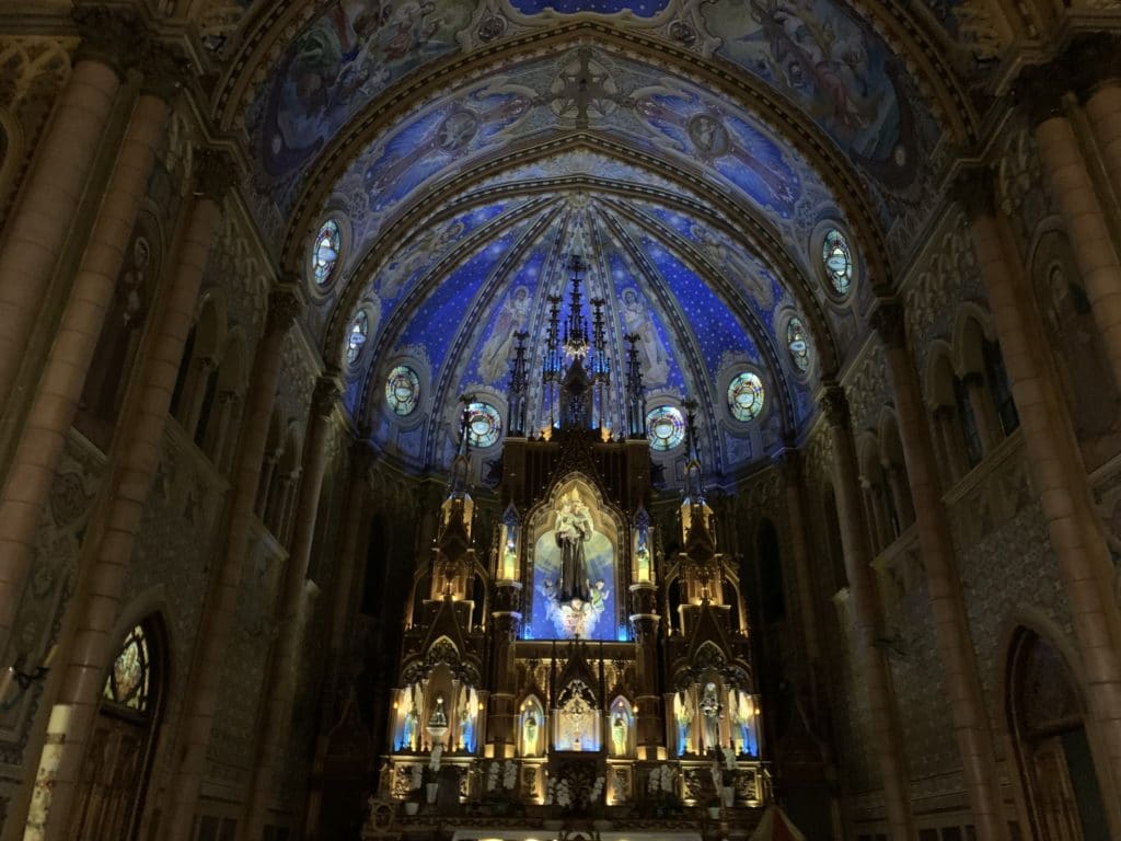 Interior of Igreja do Embaré