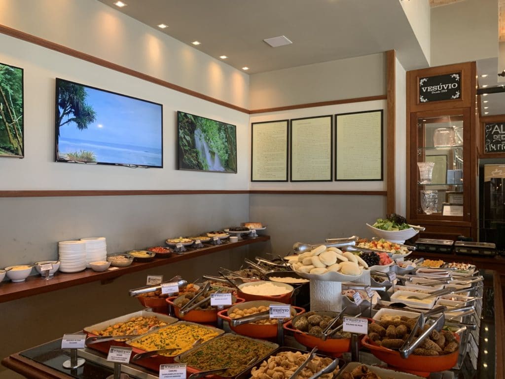 Buffet at Vesúvio