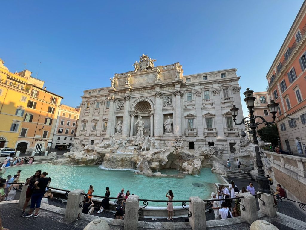 Trevi Fountain, a Rome essential