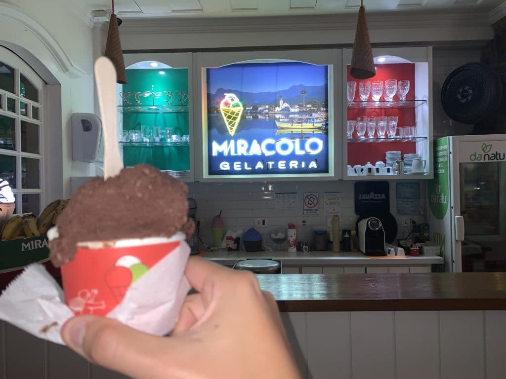 Chocolate ice cream, a tip for ice cream shops in Paraty’s historic center