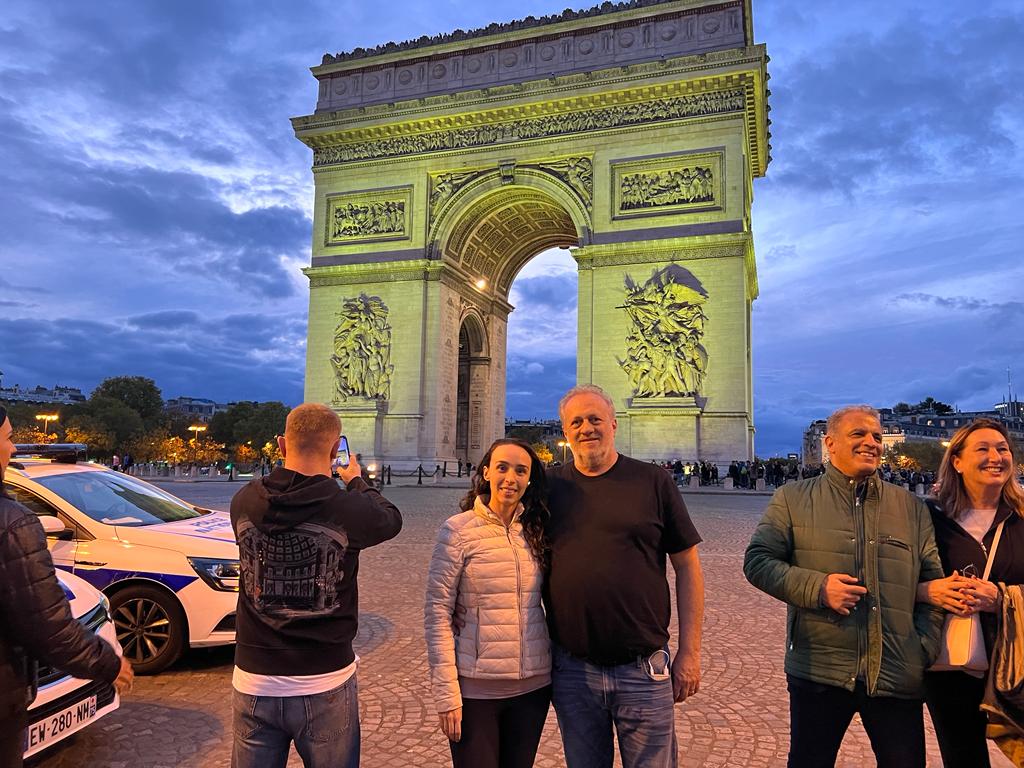Arc de Triomphe, Champs-Élysées, Paris