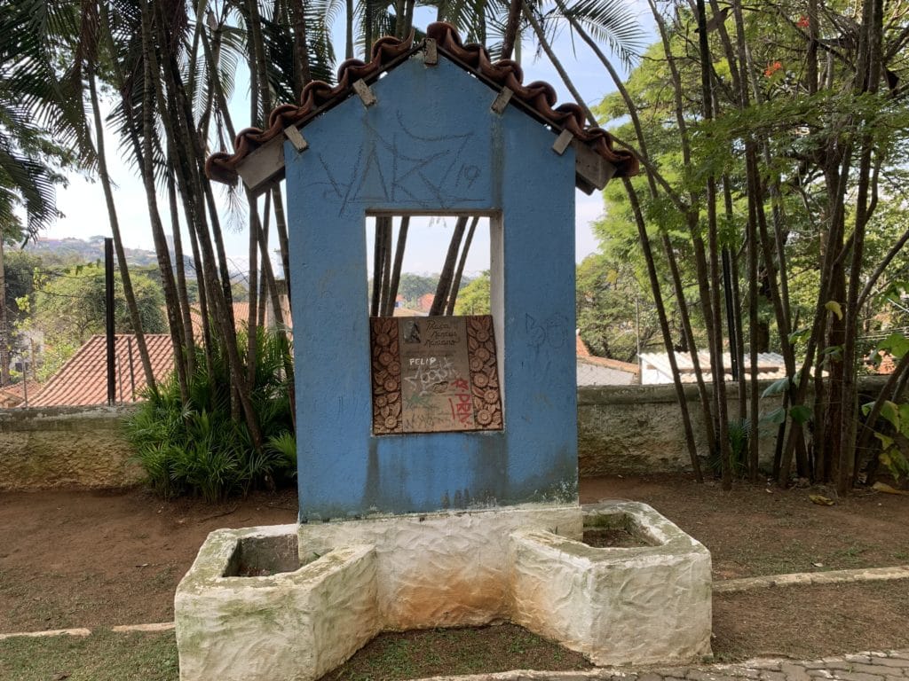 Praça Marcus Mariano, Embu das Artes