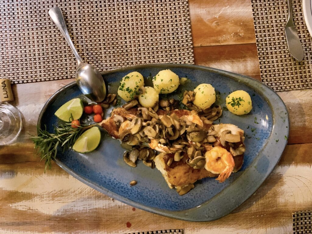 Grilled fish with shrimp at Rancho Açoriano, Florianópolis