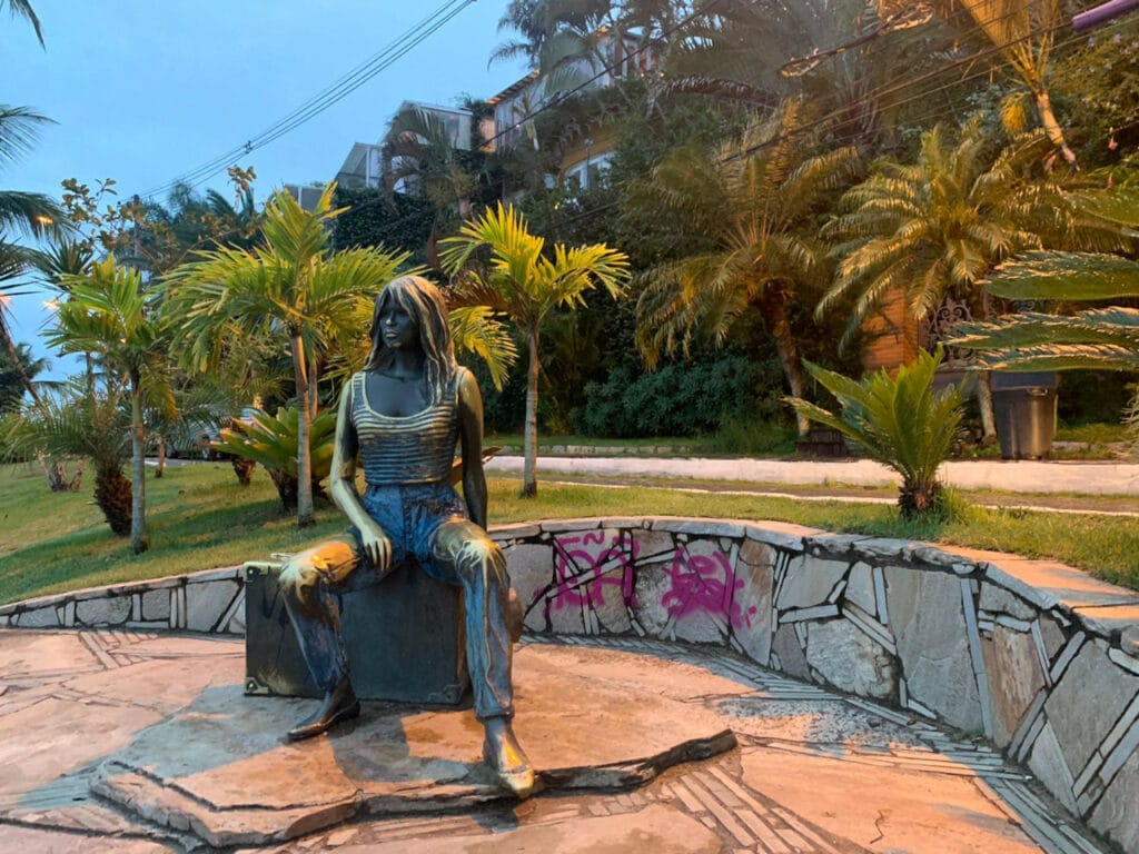 Statue of Brigitte Bardot