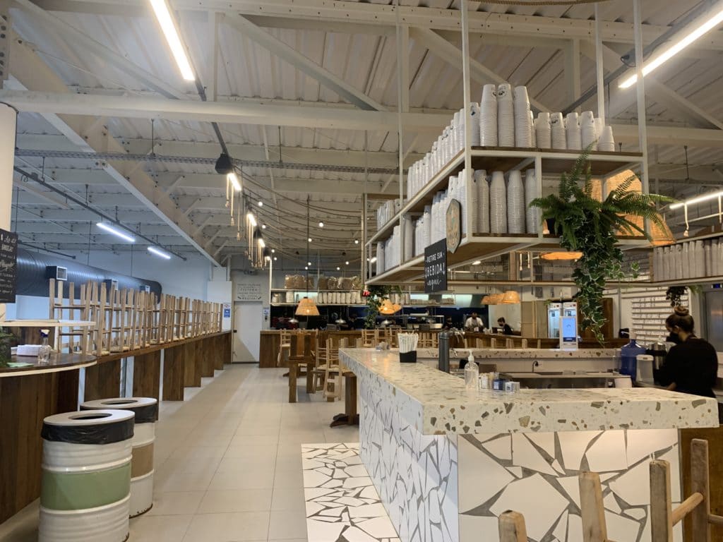 Restaurante Paru, inside the fish market
