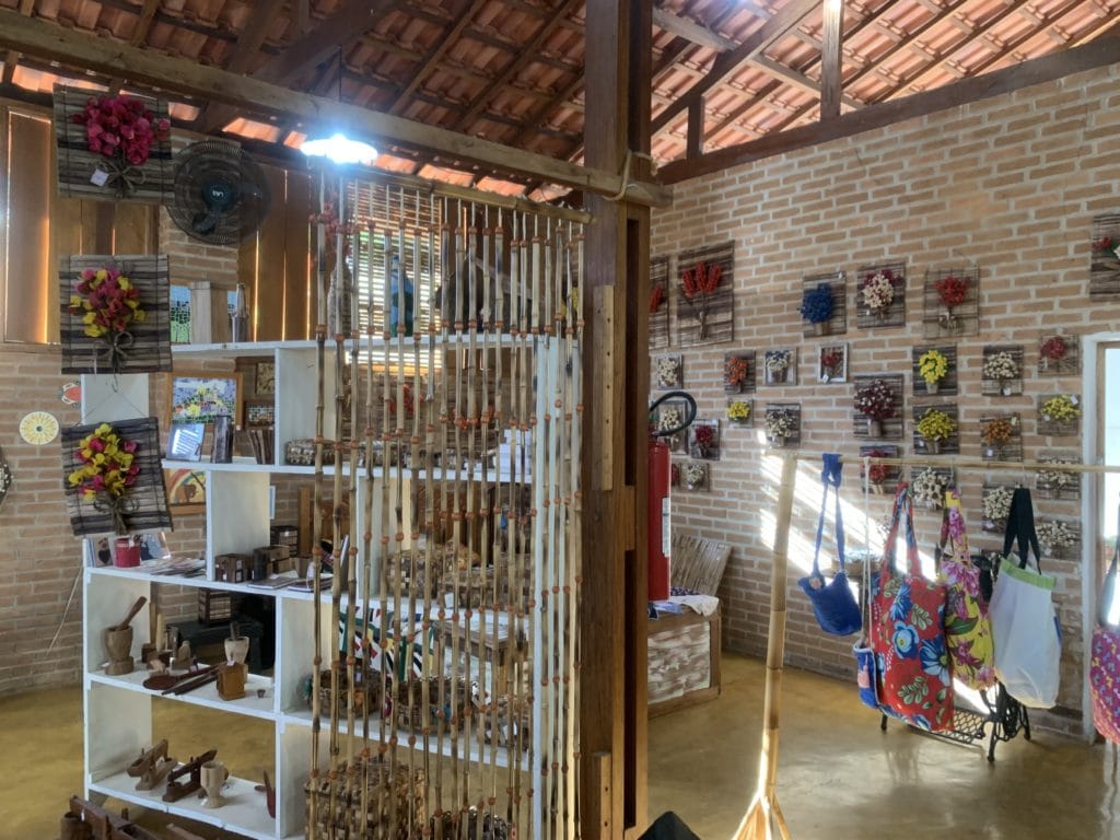 Products for sale at Arte no Quilombo
