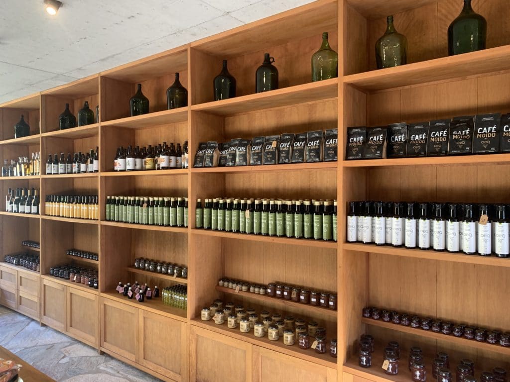 Oliq shop and its products
