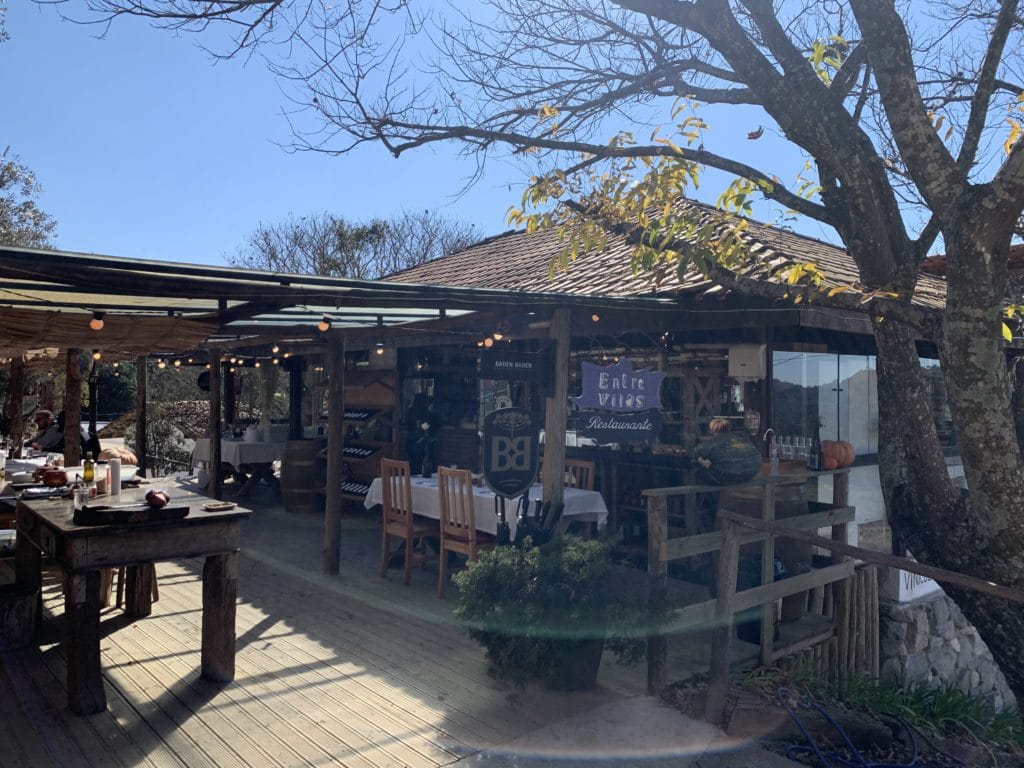 Restaurante Entre Vilas, open and airy