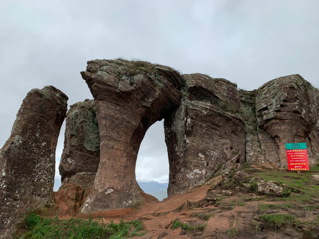 Sandstone view at Morro do Campestre