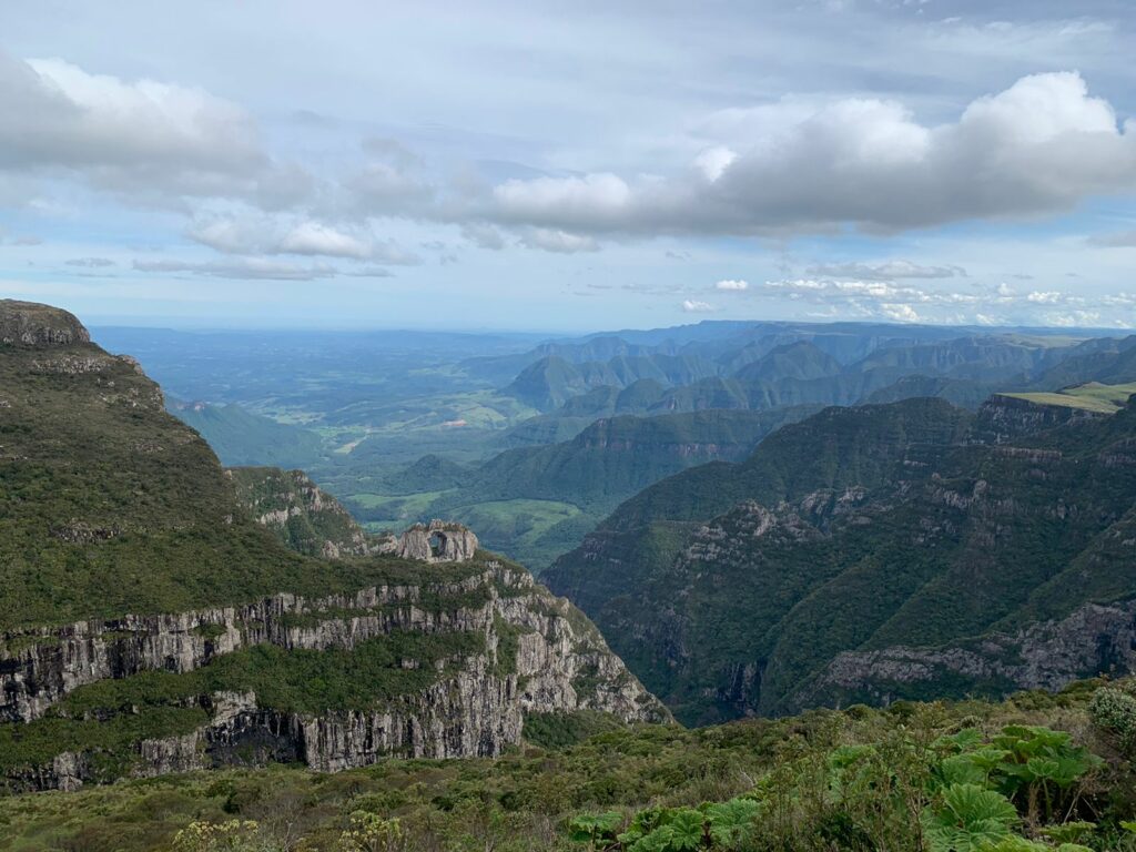 Morro da Igreja and Pedra Furada, Urubici